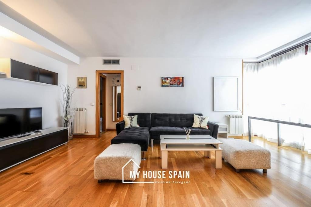 MyHouseSpain - Apartamento con Parking Caja Mágica, Madrid