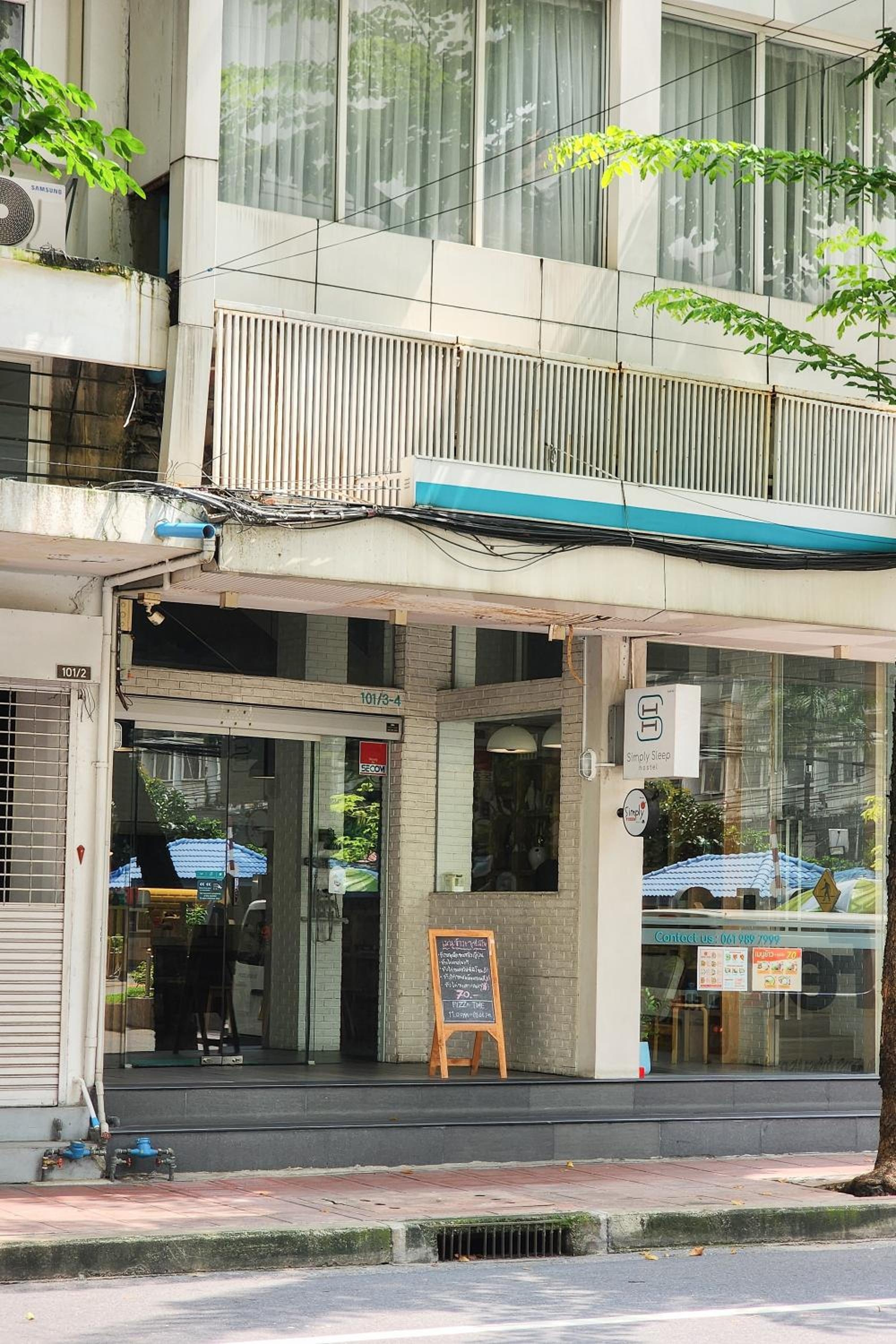 Simply Sleep Hostel