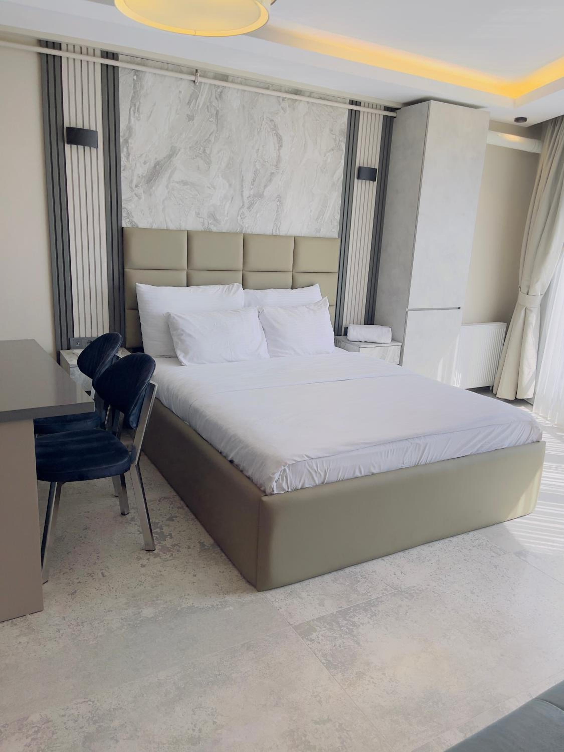 Foto de Aymira Suite Hotel