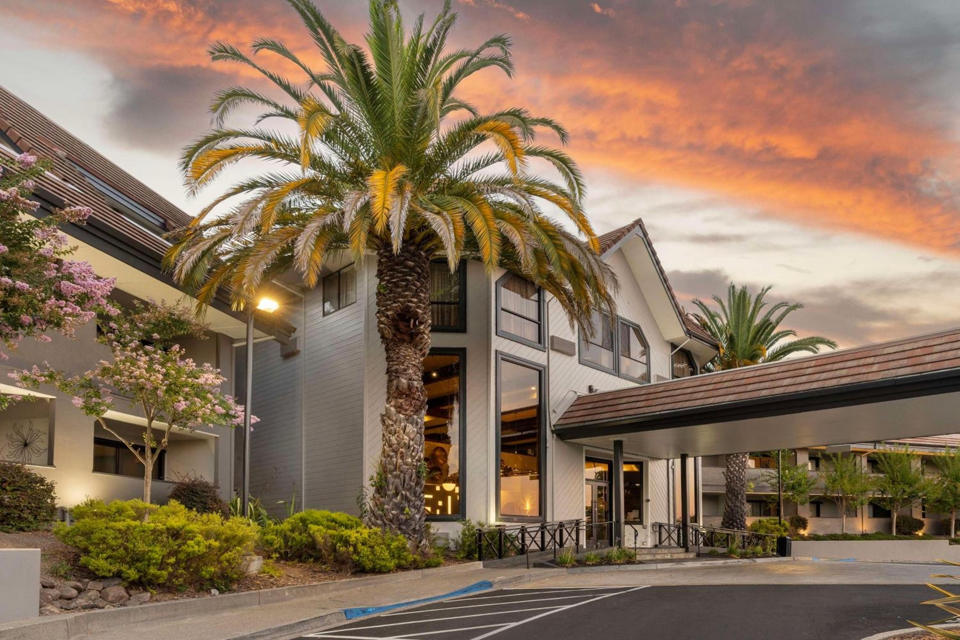 Best Western Plus Novato Oaks Inn, Novato