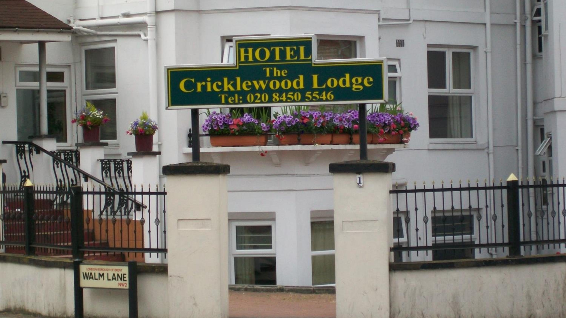 Cricklewood Lodge Hotel, London