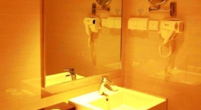 Foto de JI Hotel Harbin Youyi Road