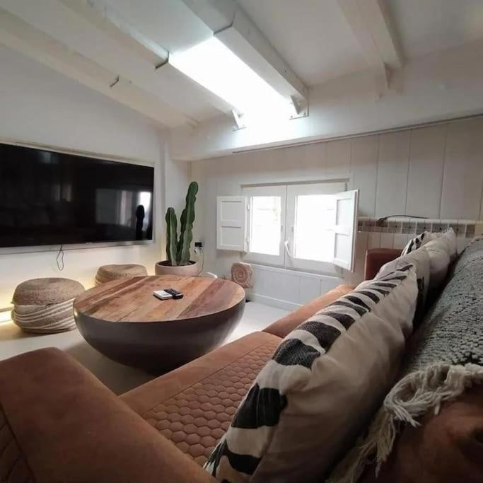 Estudio Cama King, Valencia