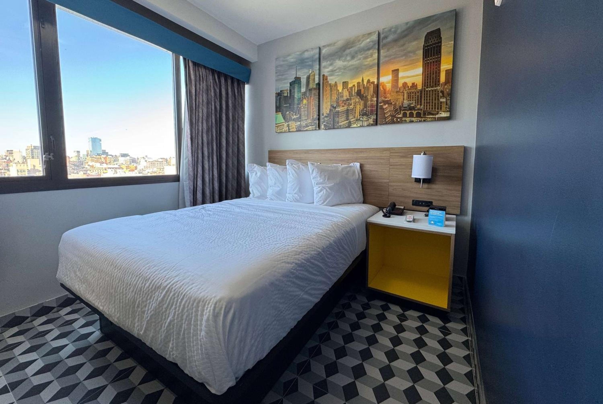 Foto de Days Inn by Wyndham New York Chinatown