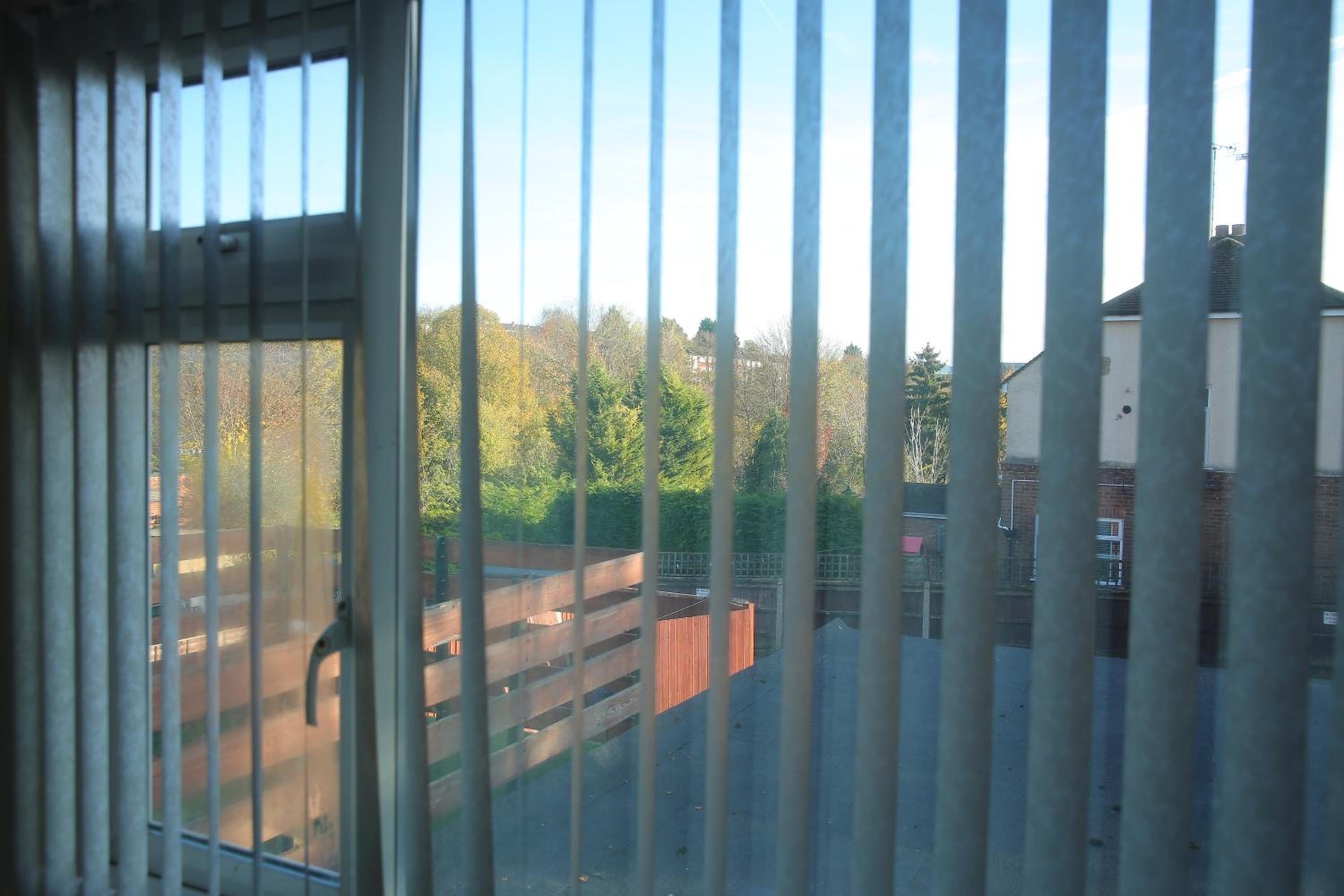 Luton Nook and Kitchen 4 mins to Luton AirPort, Luton