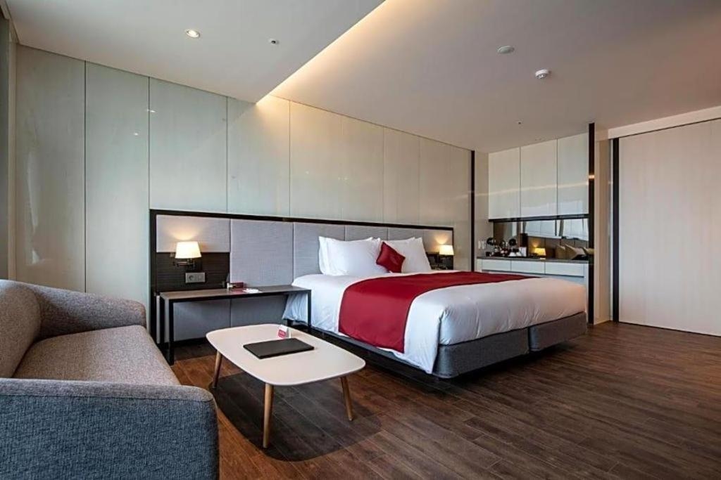 Foto de Ramada Suites Geoje