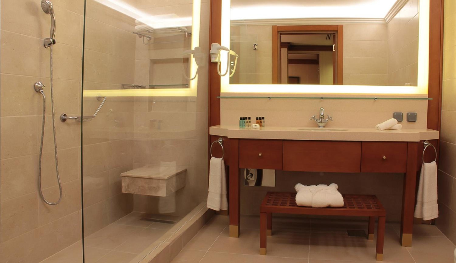 Foto de Thousand Nights Hotel Amman - فندق ثاوزند نايتس عمان