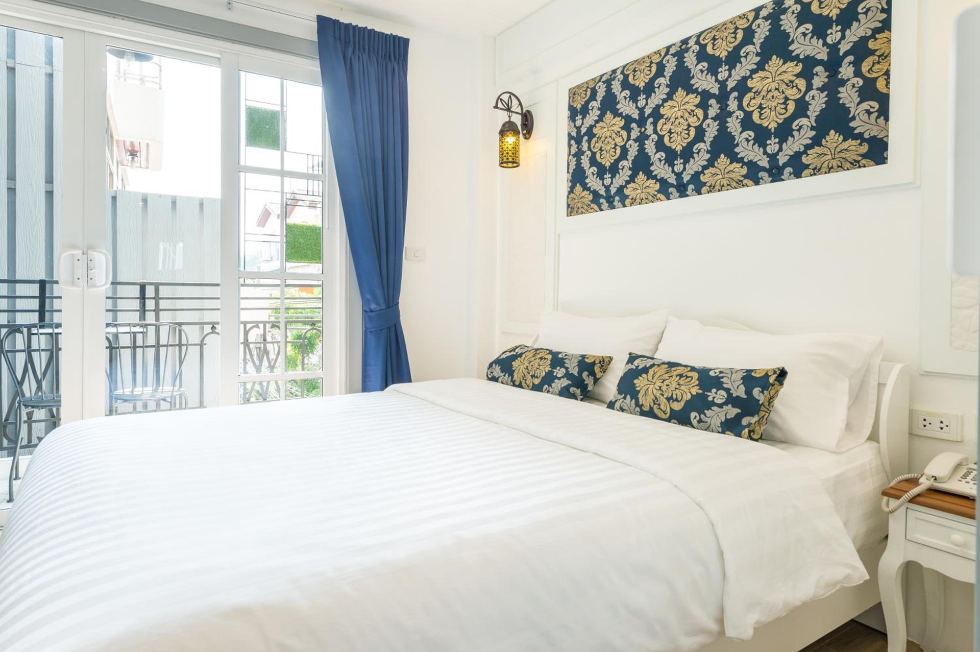 Foto de White Ivory Bed And Breakfast