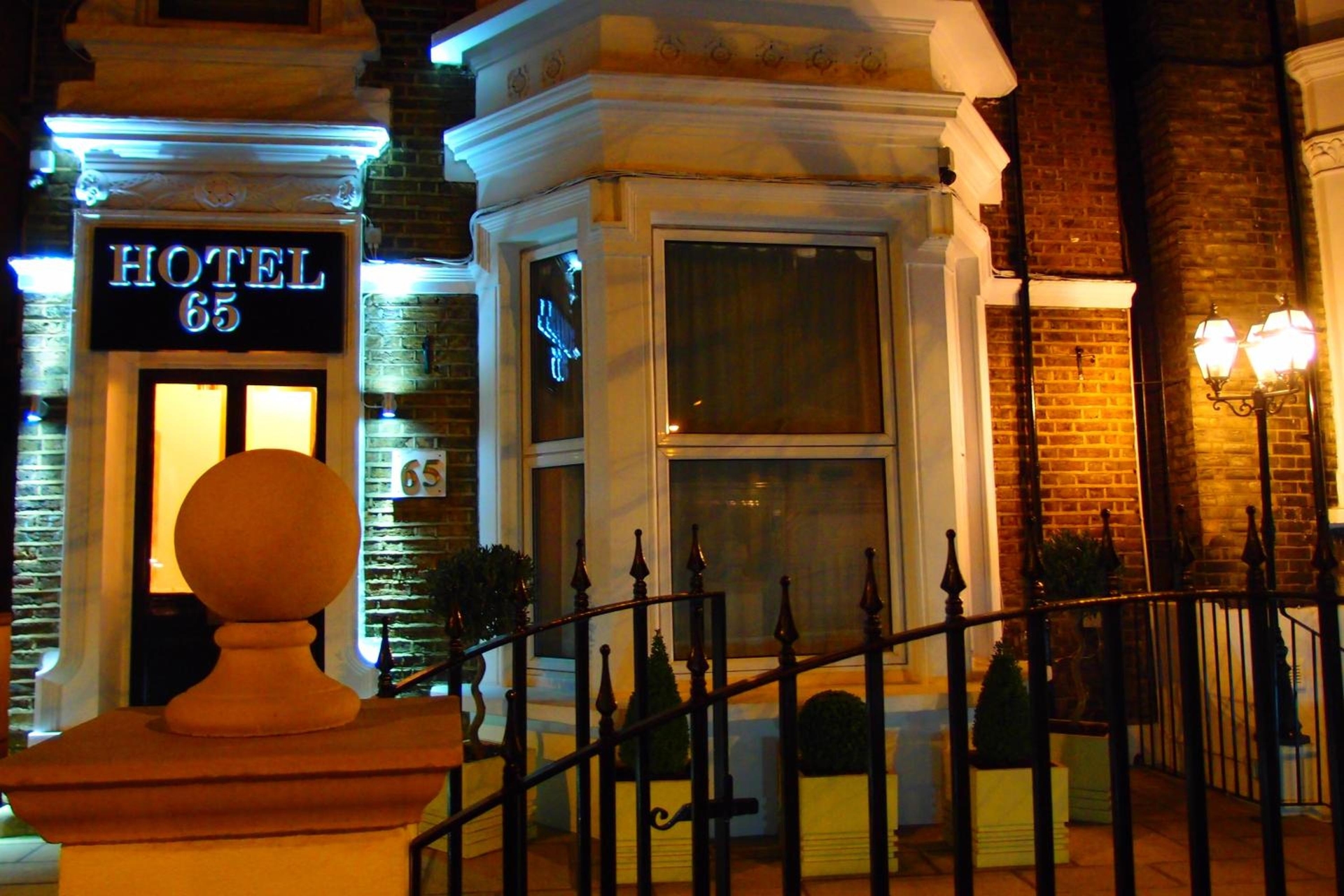 Hotel 65, London