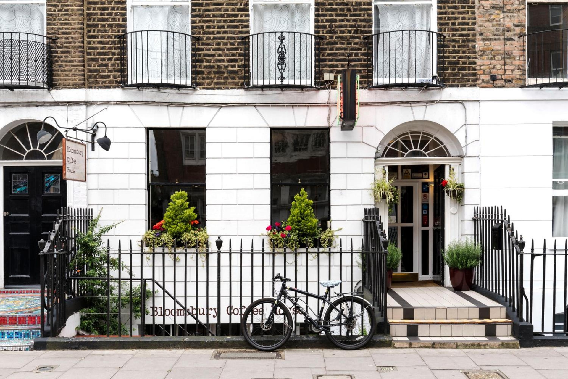 St Athans Hotel, London