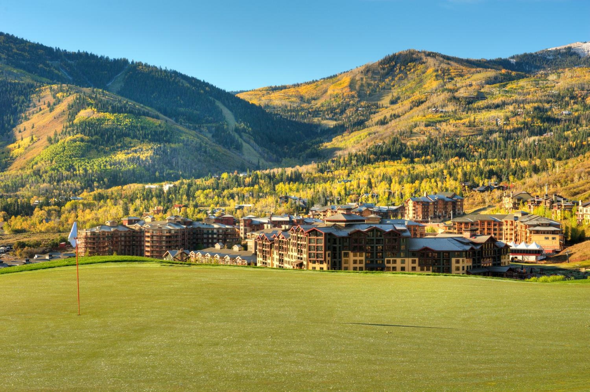Grand Summit Hotel - Canyons Village, a RockResort, Park City