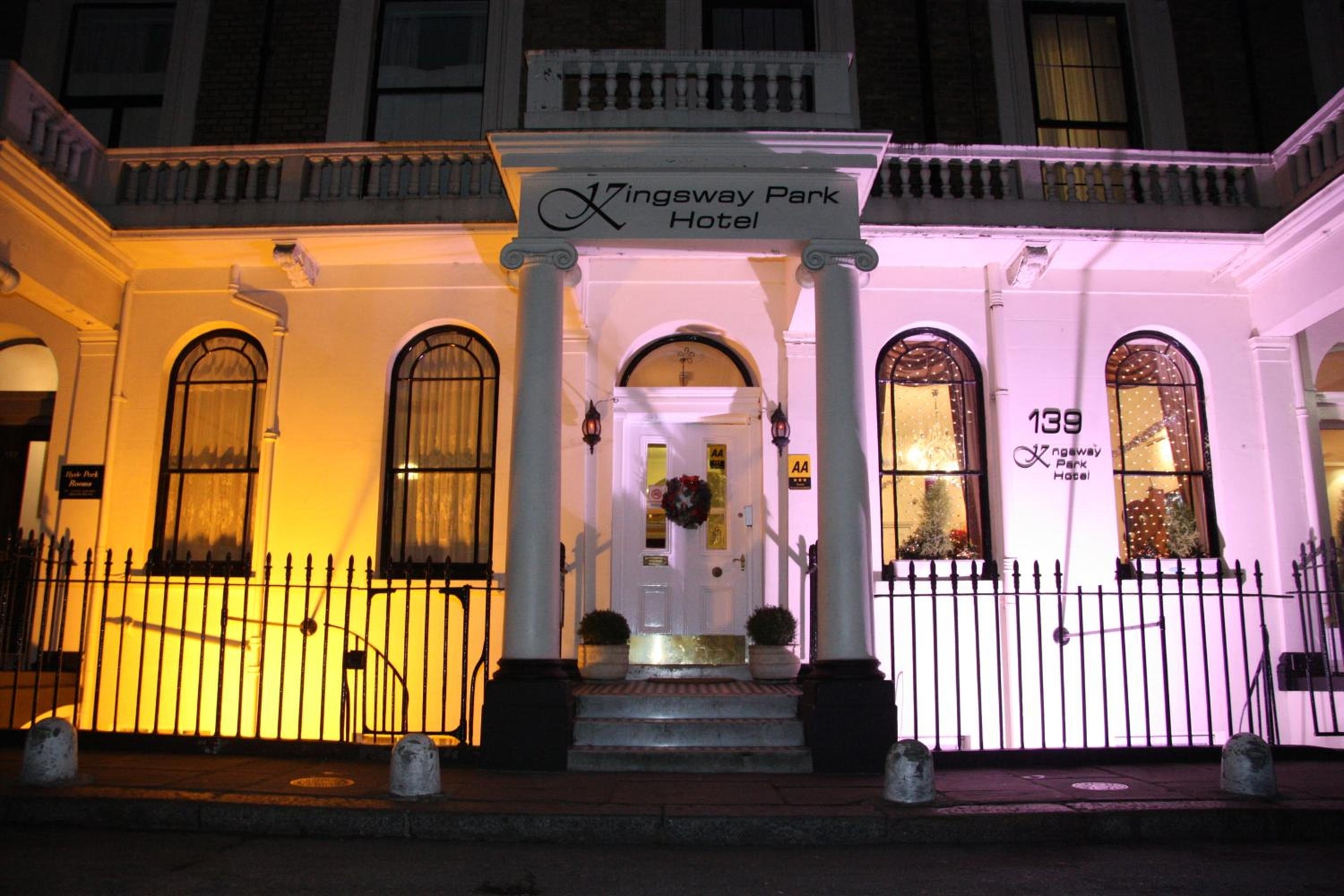 KingswayPark Hotel at Park Avenue, London