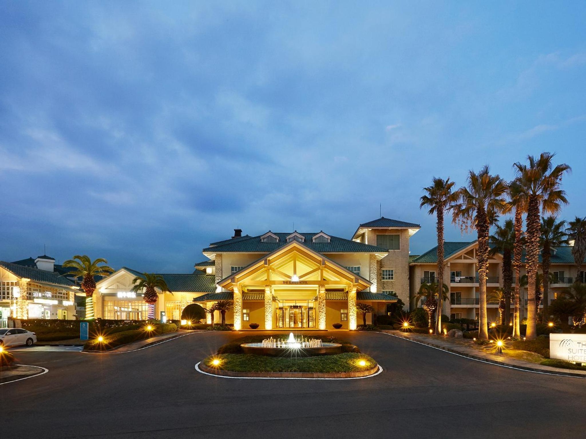 The Suites Hotel Jeju