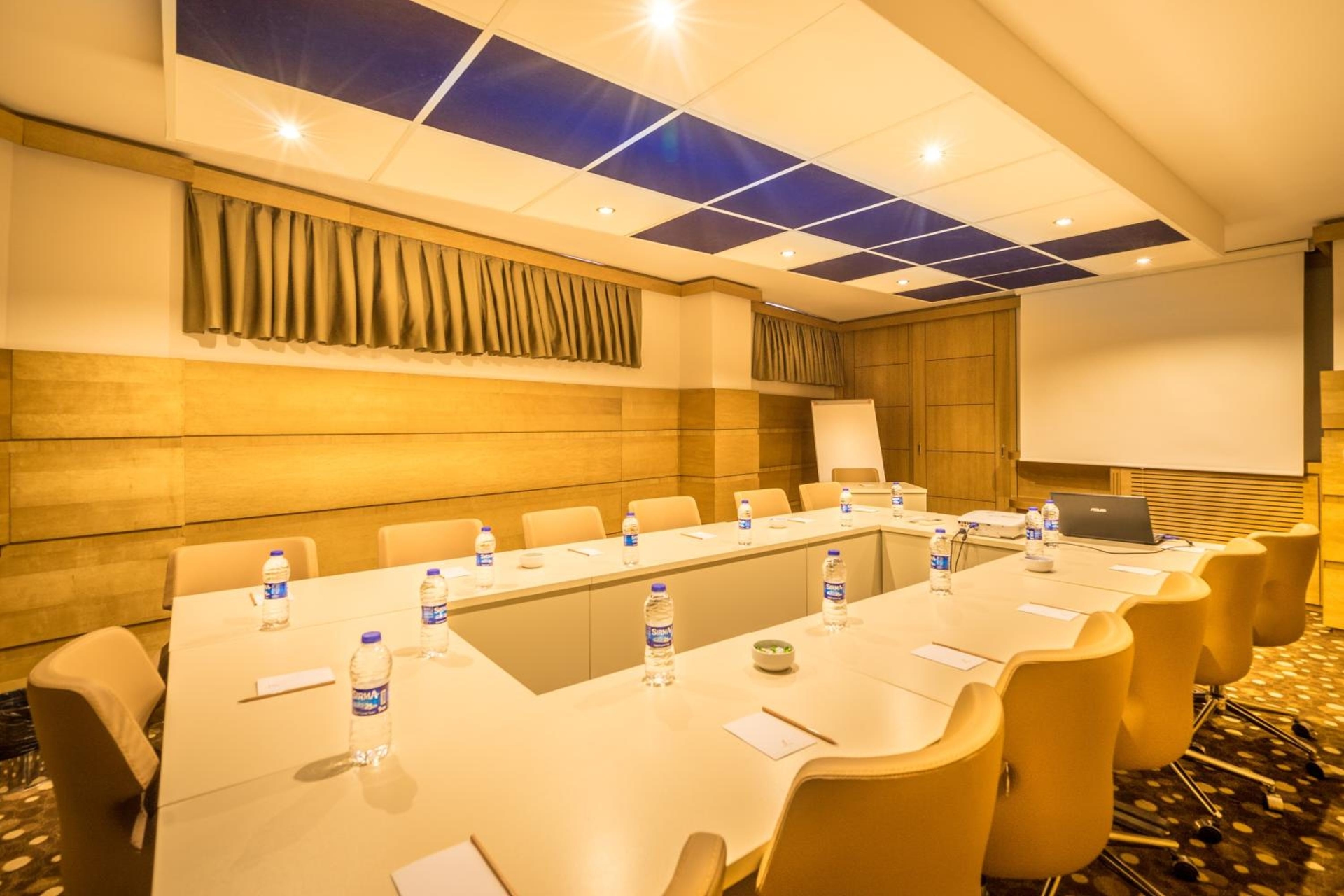 Foto de Levent Hotel Istanbul