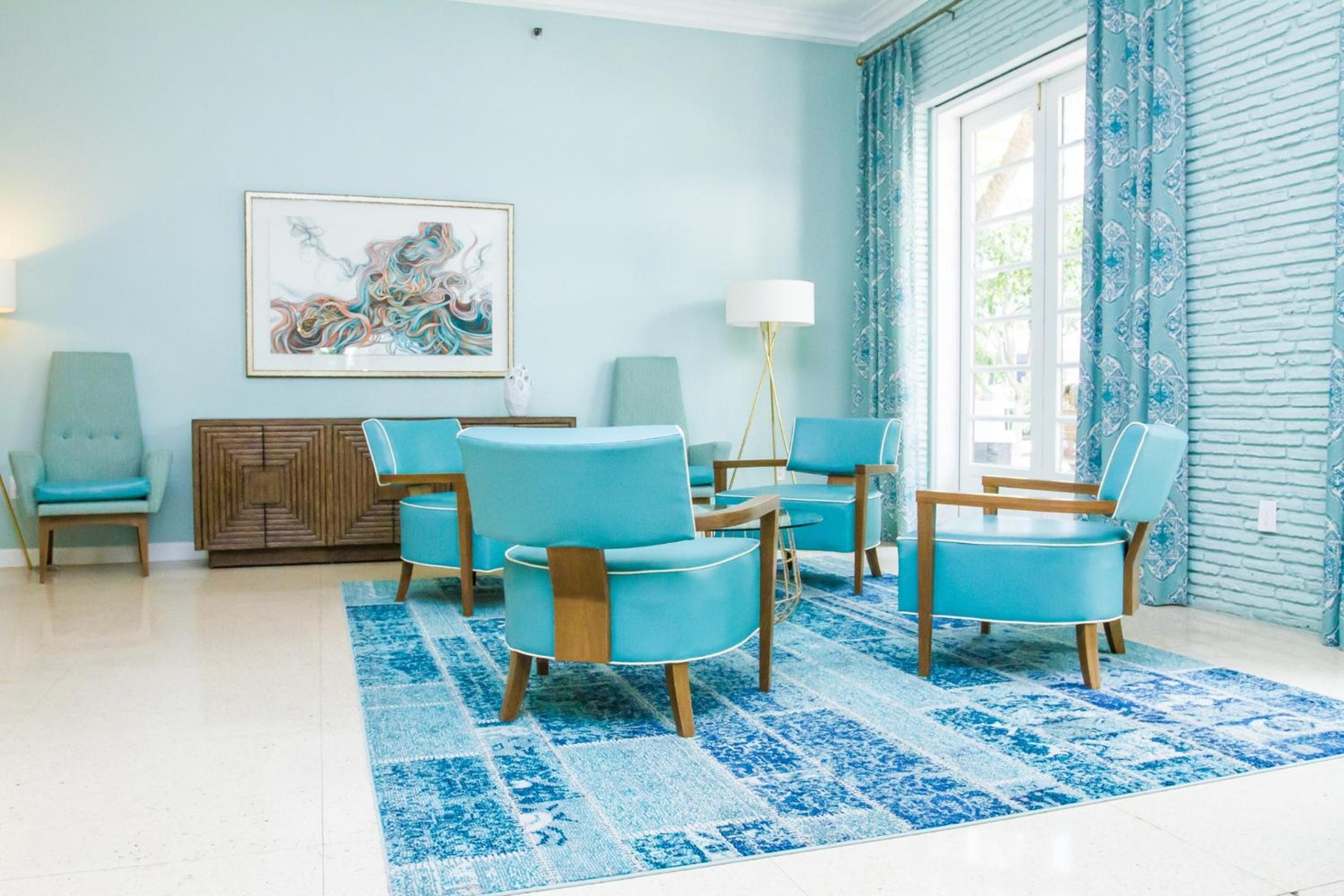 Foto de Dorchester Hotel & Suites