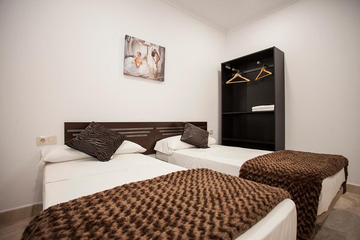 Hostal Rincón de Sol - Puerta del Sol - Self Check-in, Madrid
