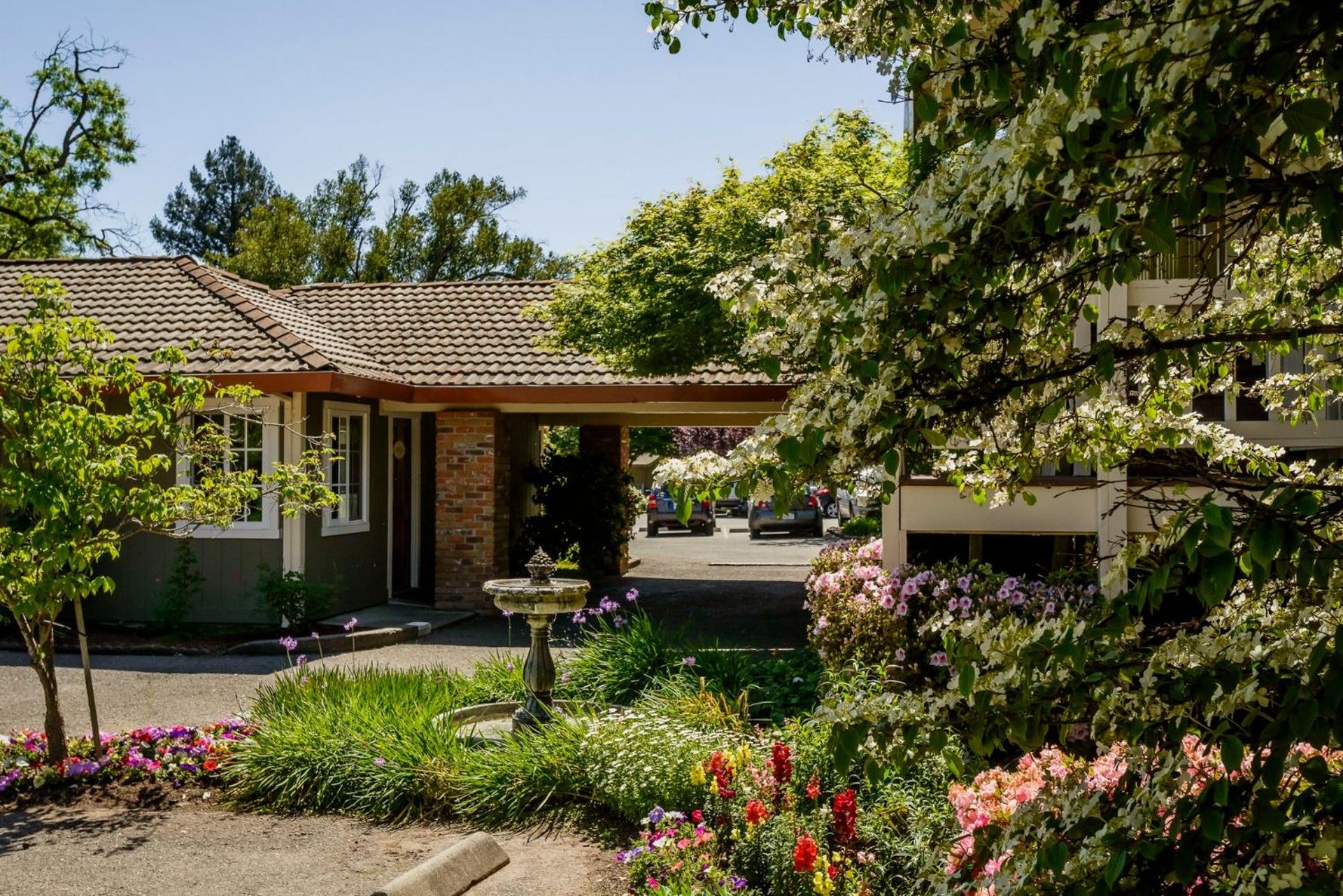 The Jack London Lodge, Glen Ellen
