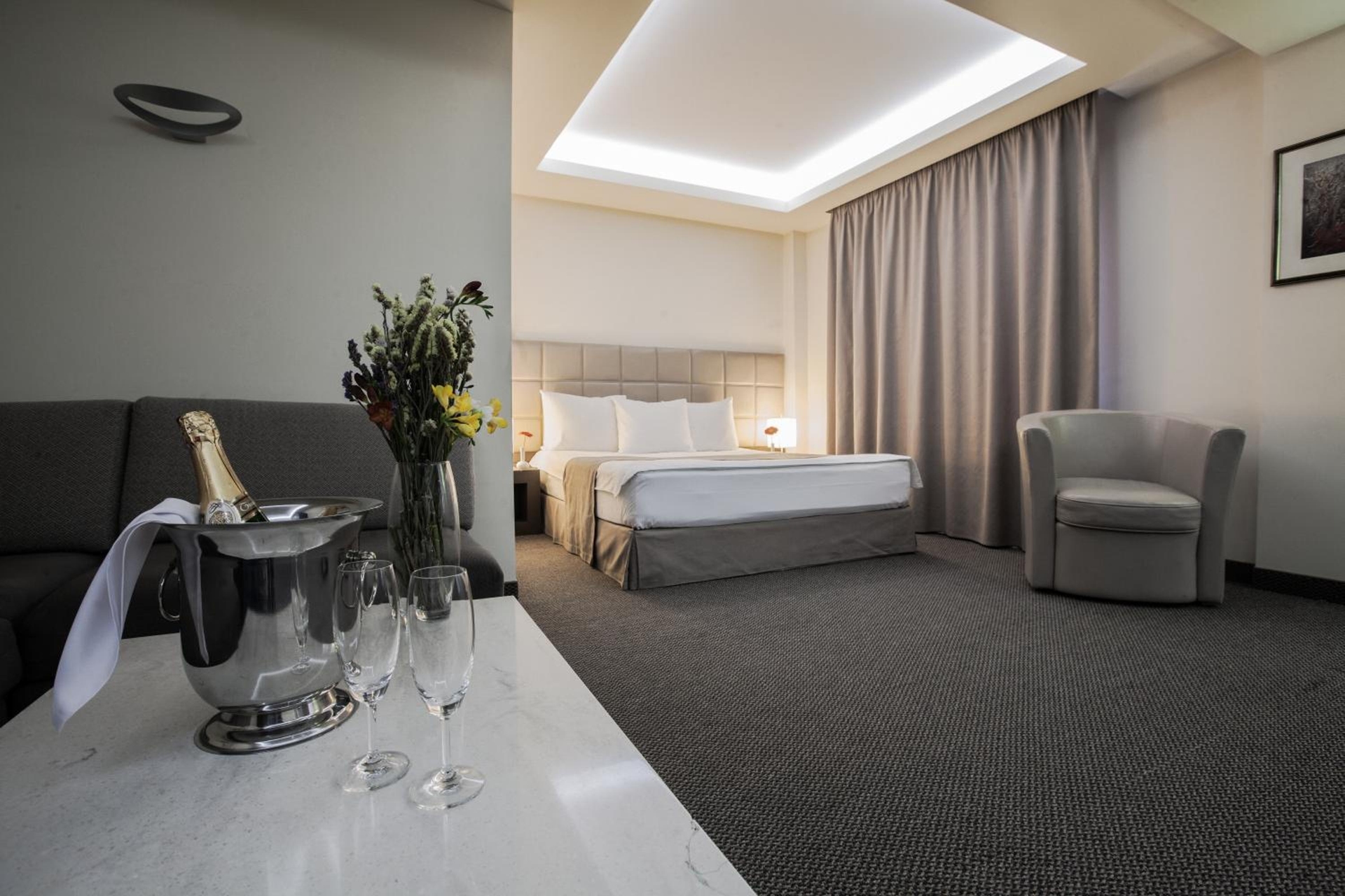 Aviatrans Hotel, Yerevan