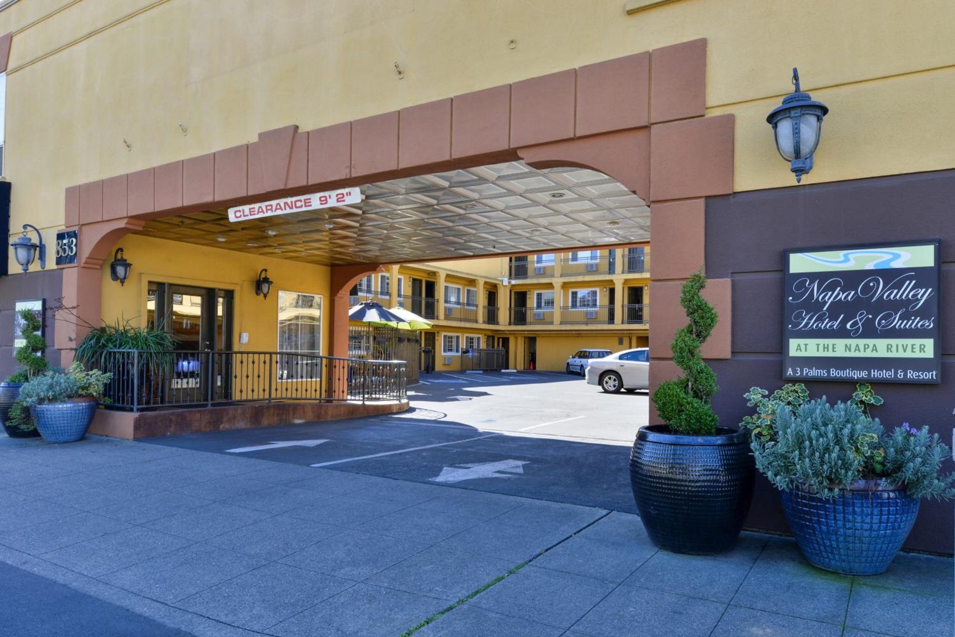 Napa Valley Hotel & Suites, Napa
