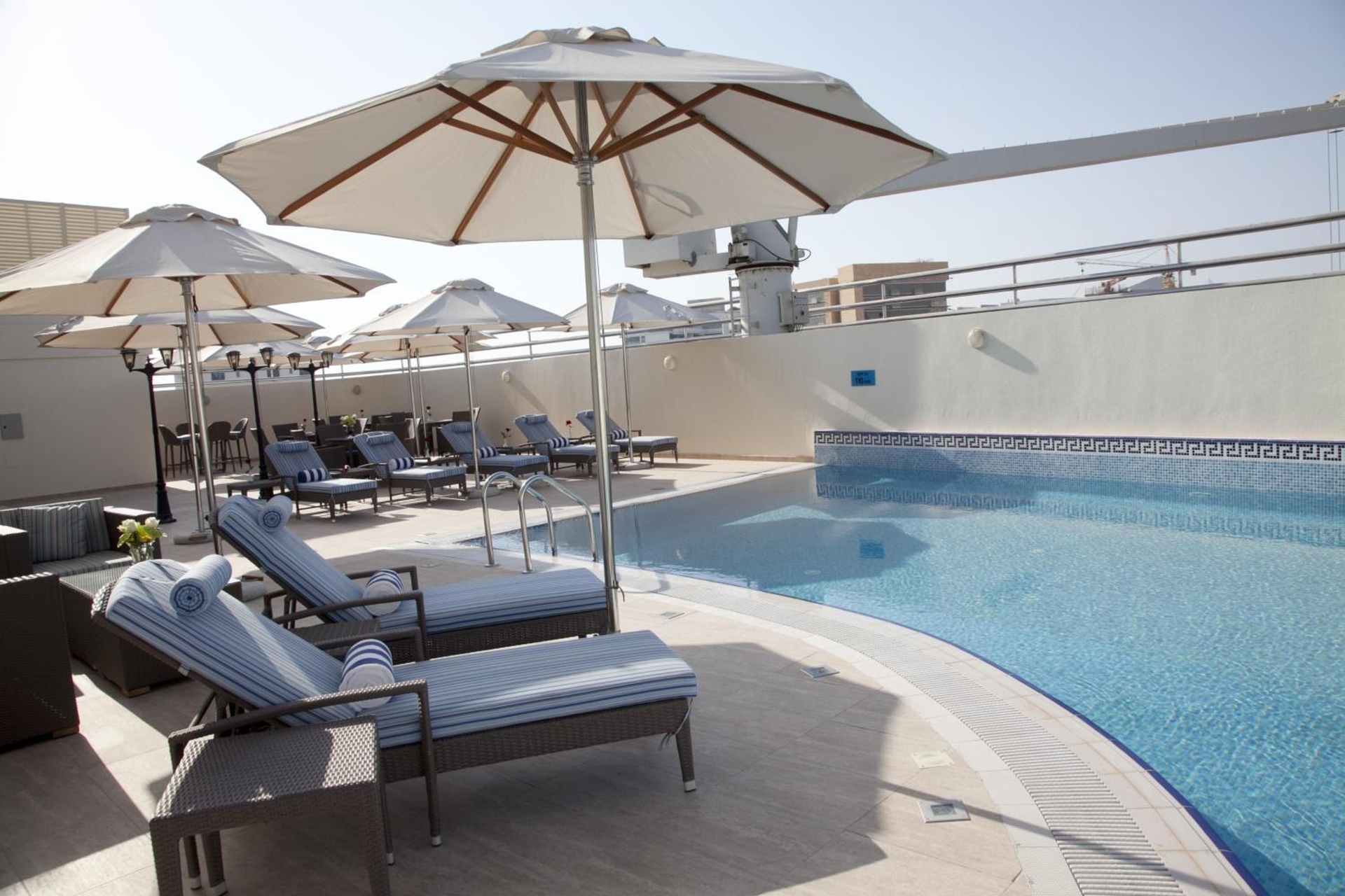 Sunday Hotel Al Barsha Dubai Mall of the Emirates Formerly Grand Excelsior Al barsha, Dubái