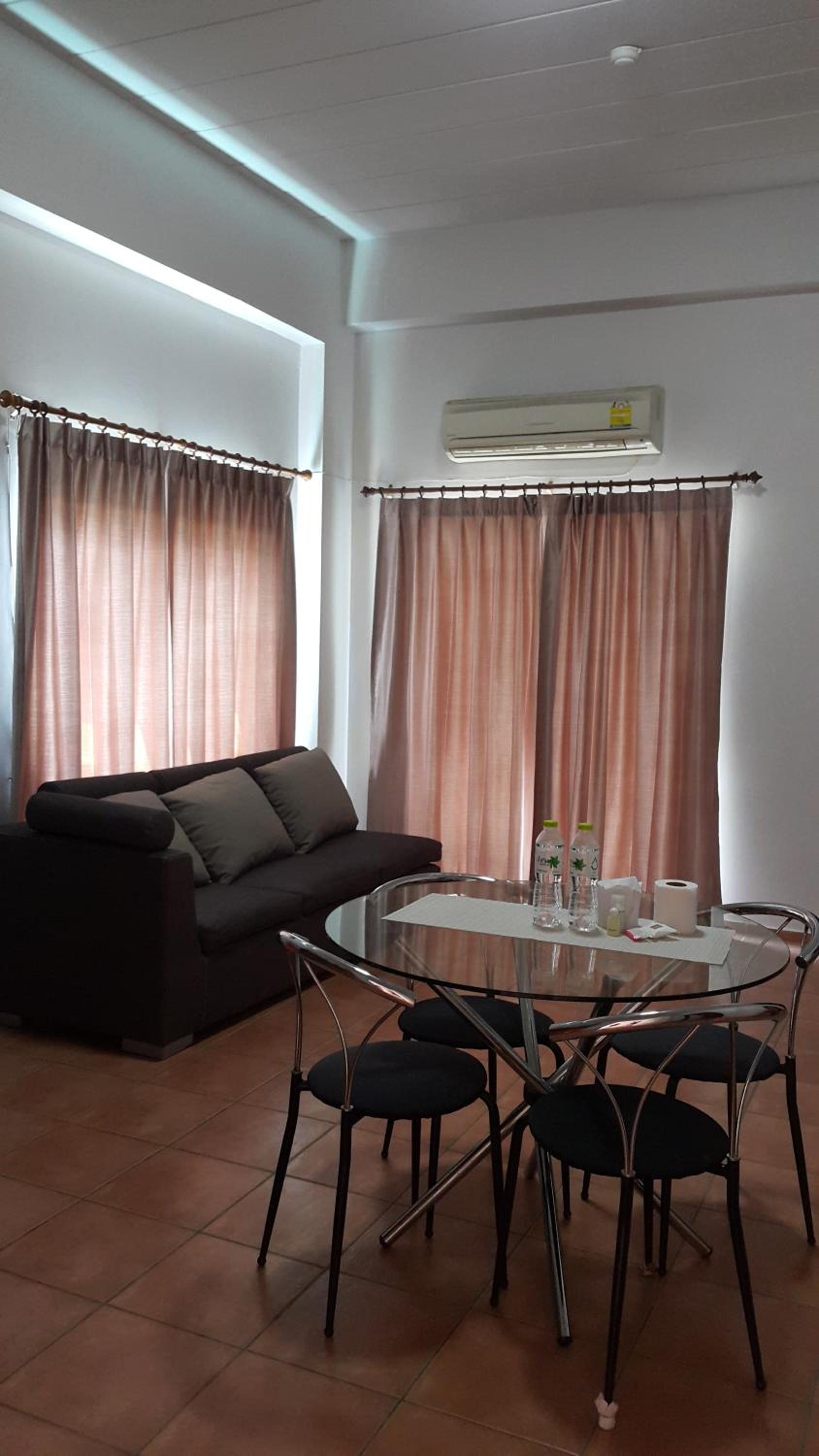 Foto de Lomsabai Apartments