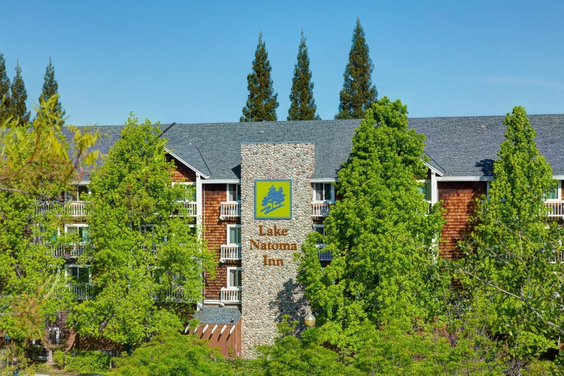 Lake Natoma Inn, Folsom