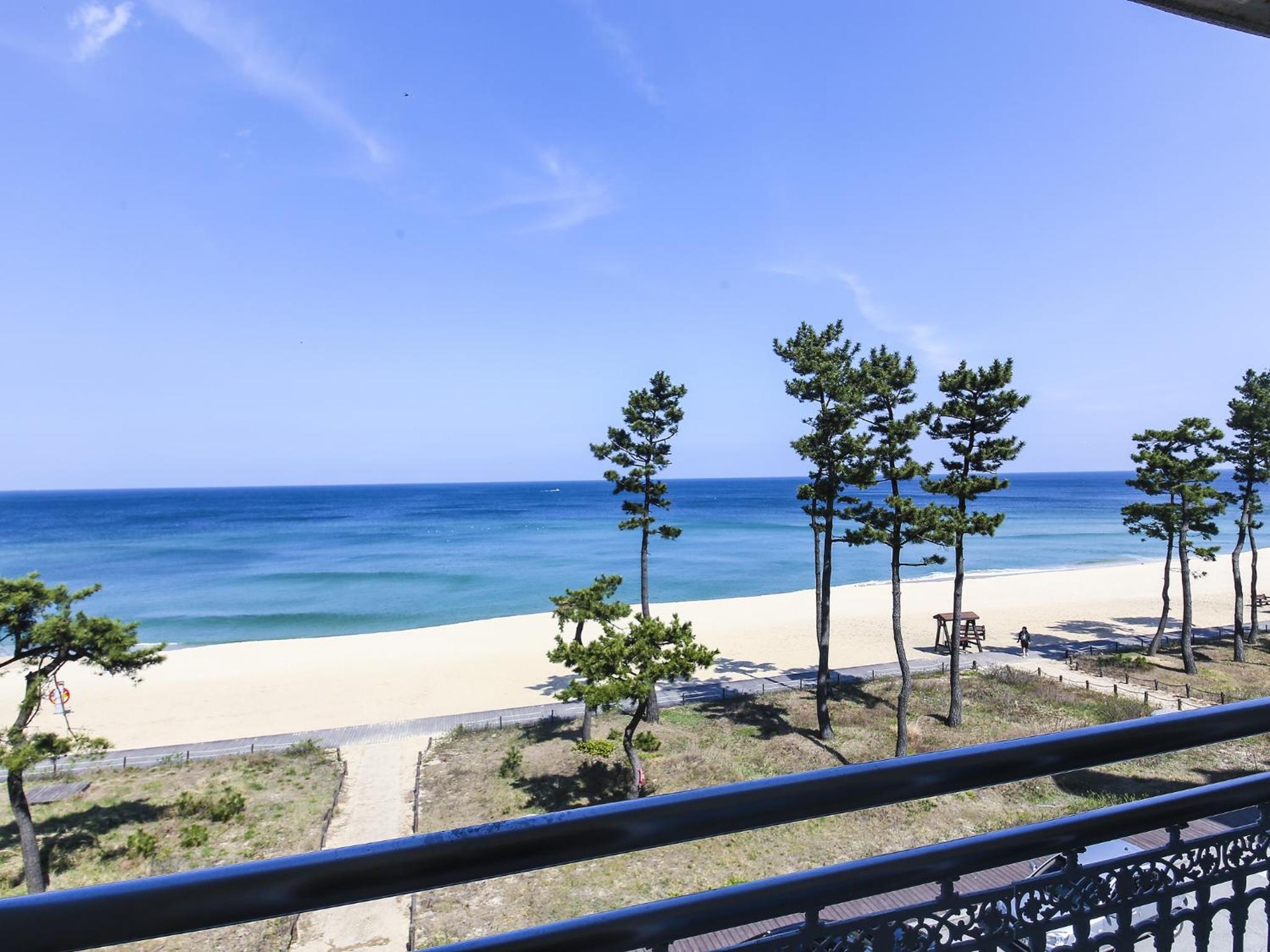 Gyeongpo Soo Hotel