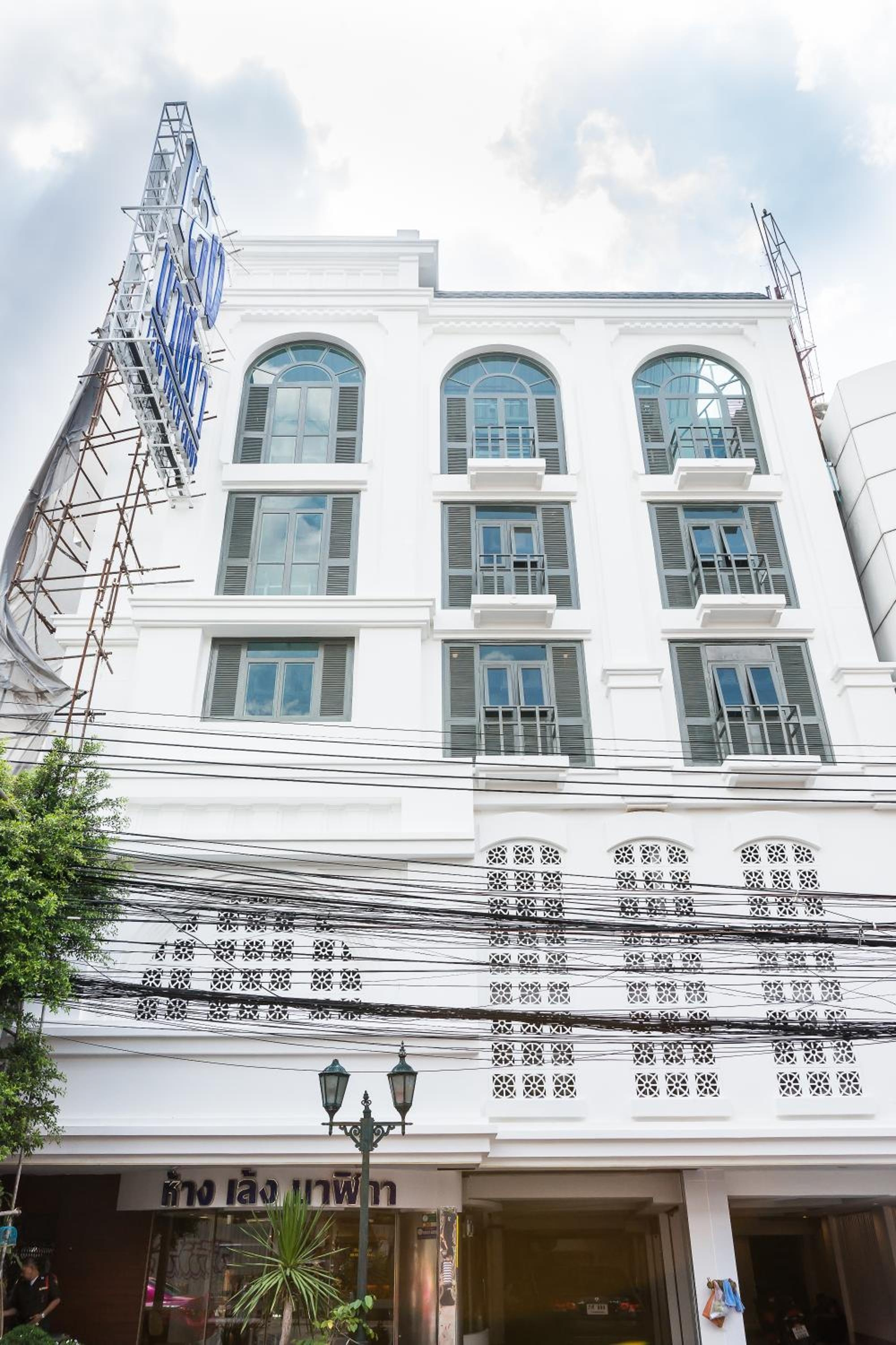 Lucky House Khaosan