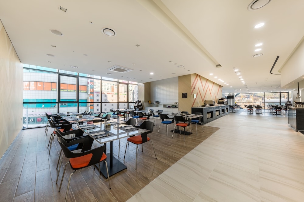Foto de Days Hotel & Suites by Wyndham Incheon Airport