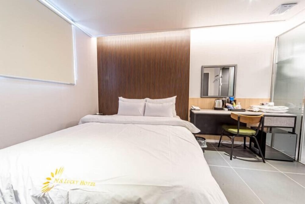 Foto de M&Lucky Hotel
