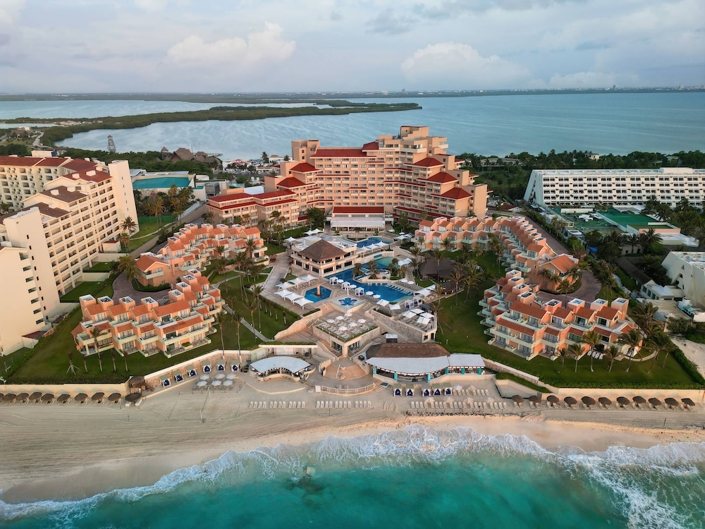 Family 3 Bedroom Ocean Villa By Wyndham Grand Cancun