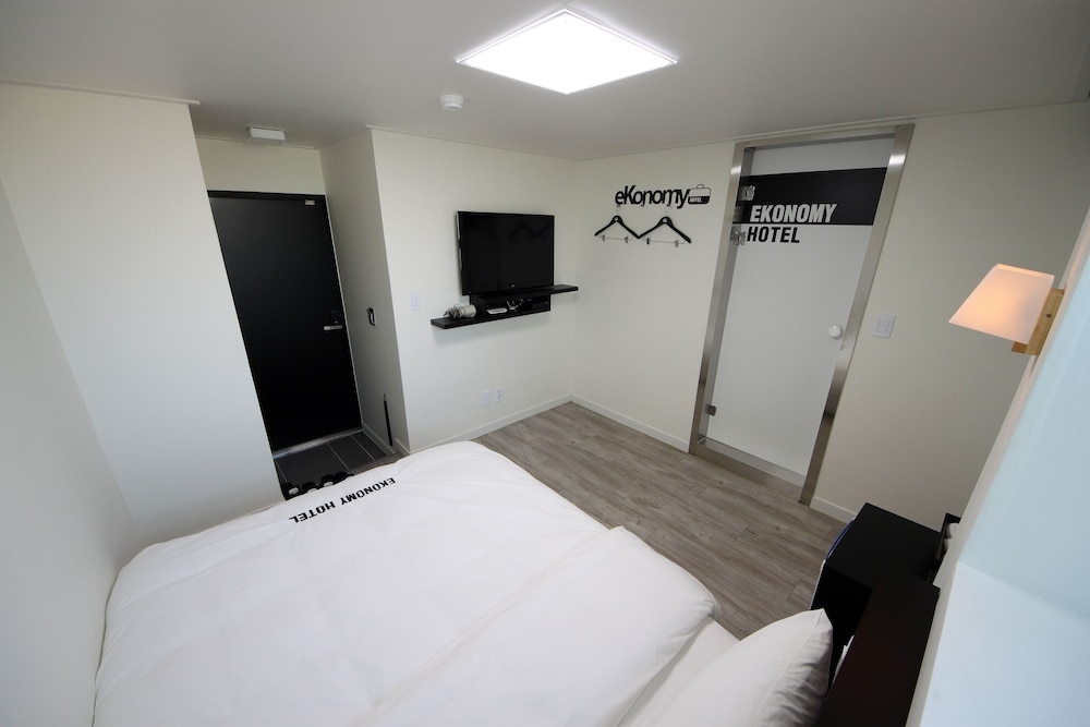Foto de Ekonomy Hotel Incheon