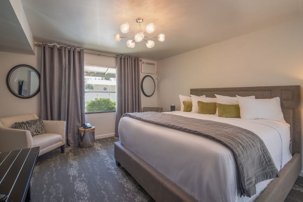 The Greens Hotel - Del Paso Blvd, Sacramento