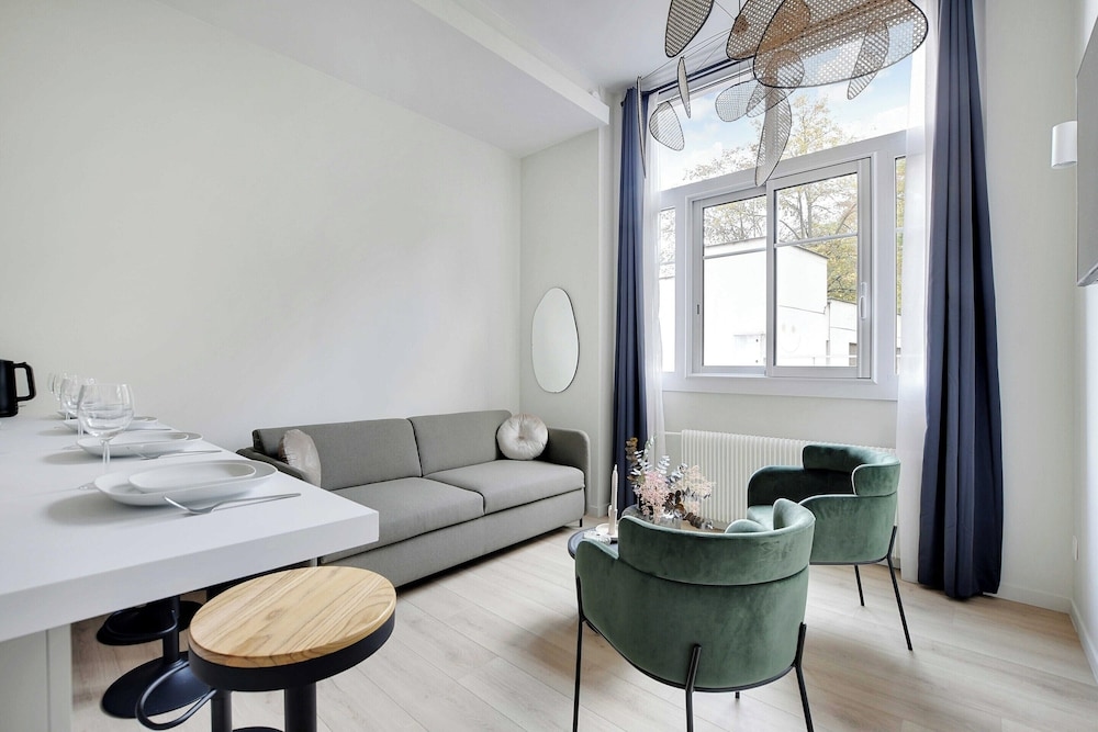 Foto de Luxurious Apartment - 2br/6p - Javel/tour Eiffel