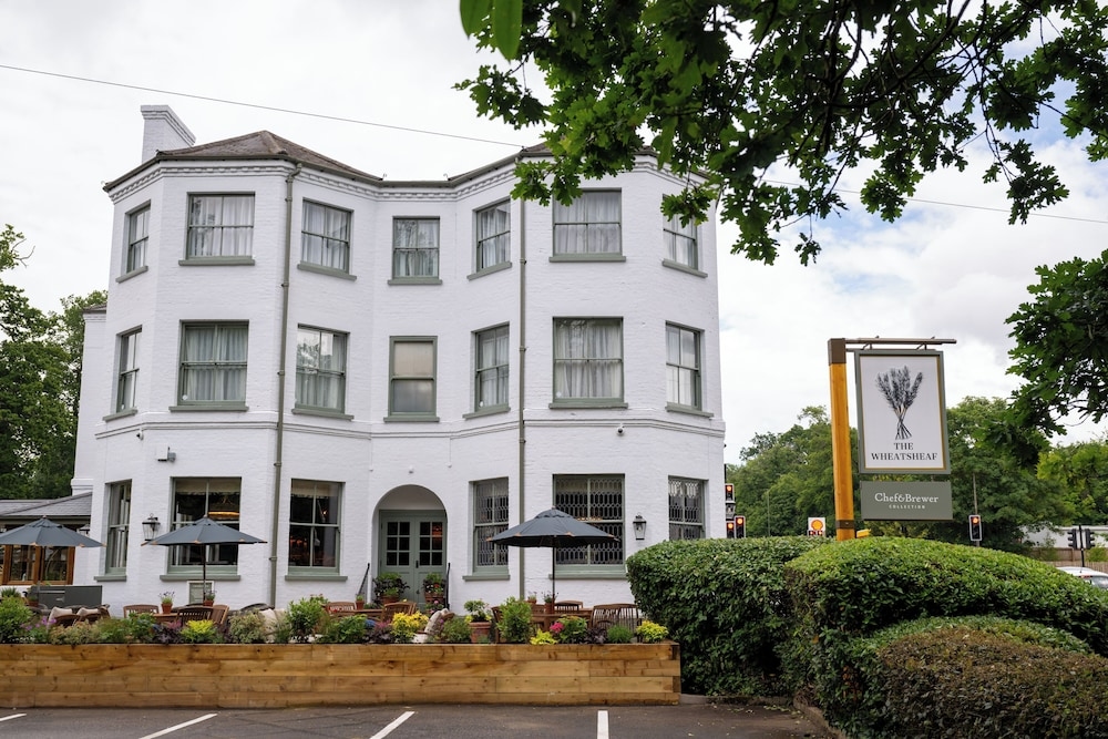 Wheatsheaf Hotel - Virginia Water by Chef and Brewer Collection, Virginia Water