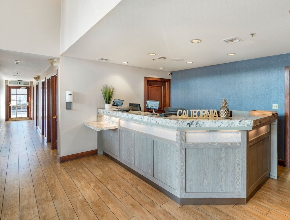 Chase Suites Hotel Brea-Fullerton, Brea