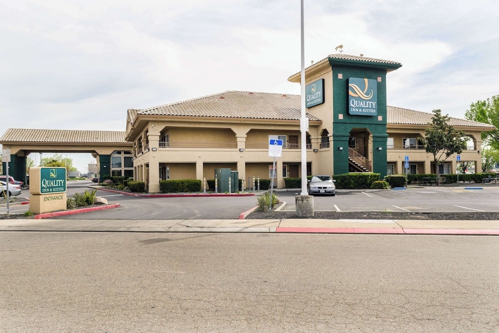 Quality Inn & Suites Lathrop - South Stockton, Lathrop
