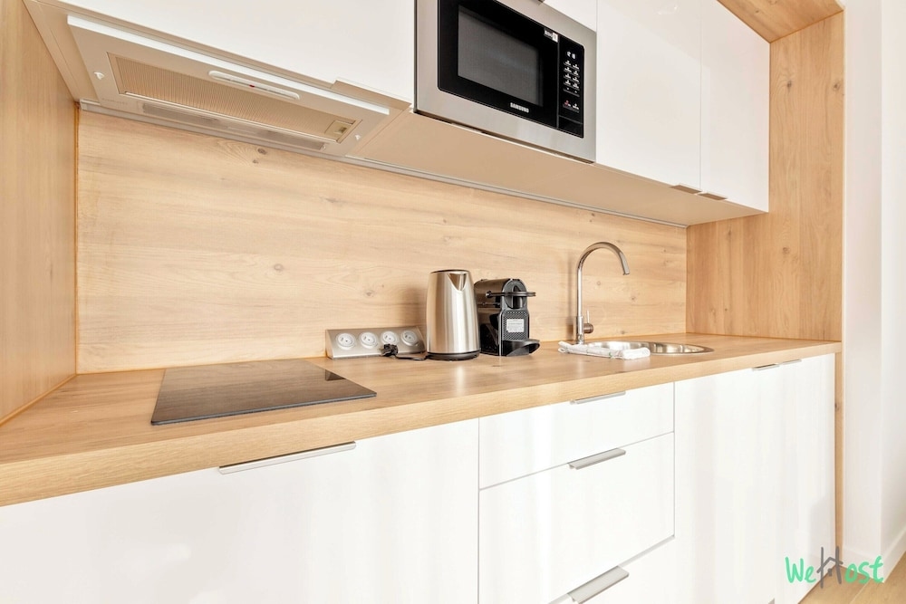 Foto de Modern Apt With Balcony-6p-close to Disney/paris