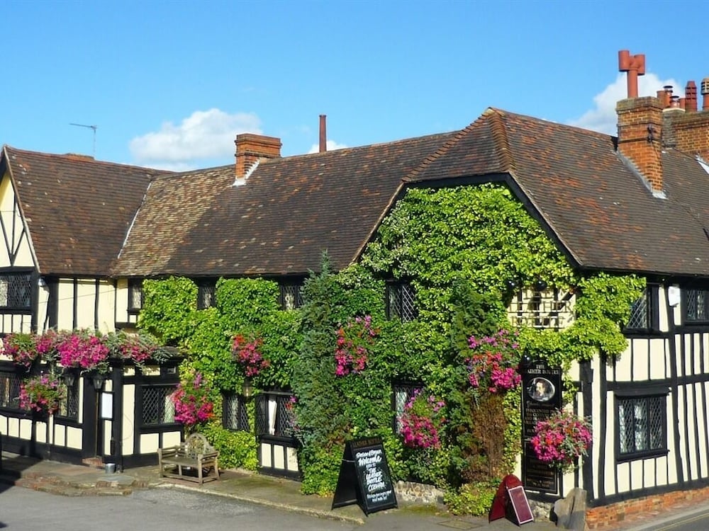 The Leather Bottle, Gravesend