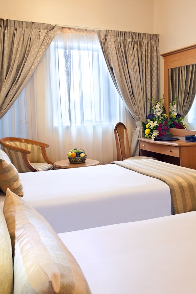Foto de Landmark Plaza Hotel