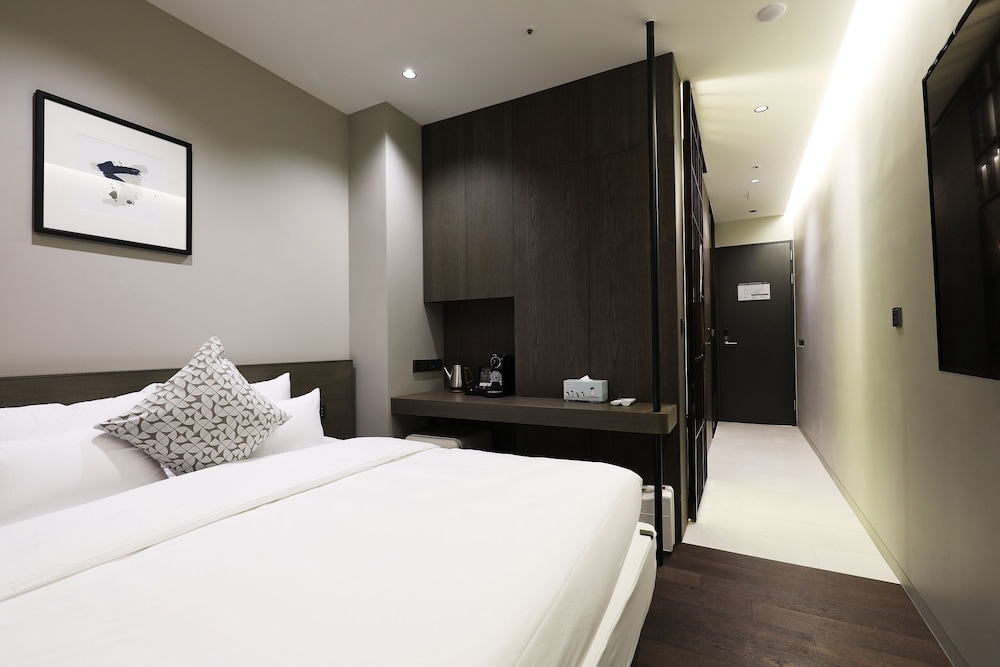 Foto de Bundang (Seohyeon) Business Hotel Kind-KYND