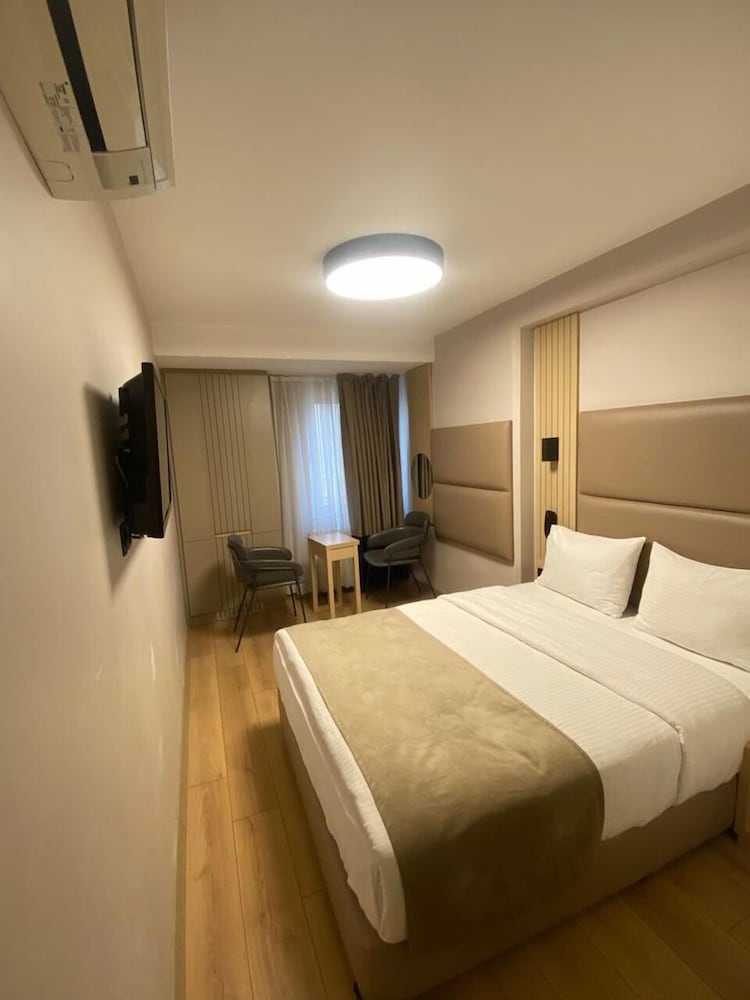 Foto de OTEL YENİ KAPI