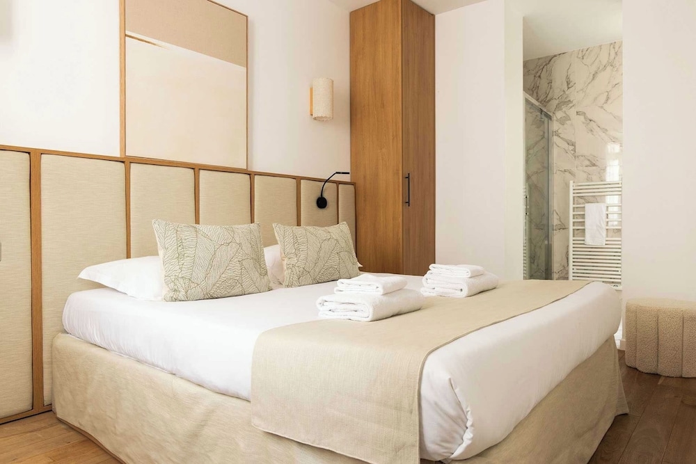 Modern Apartment 2br/6p - Val-de-grace