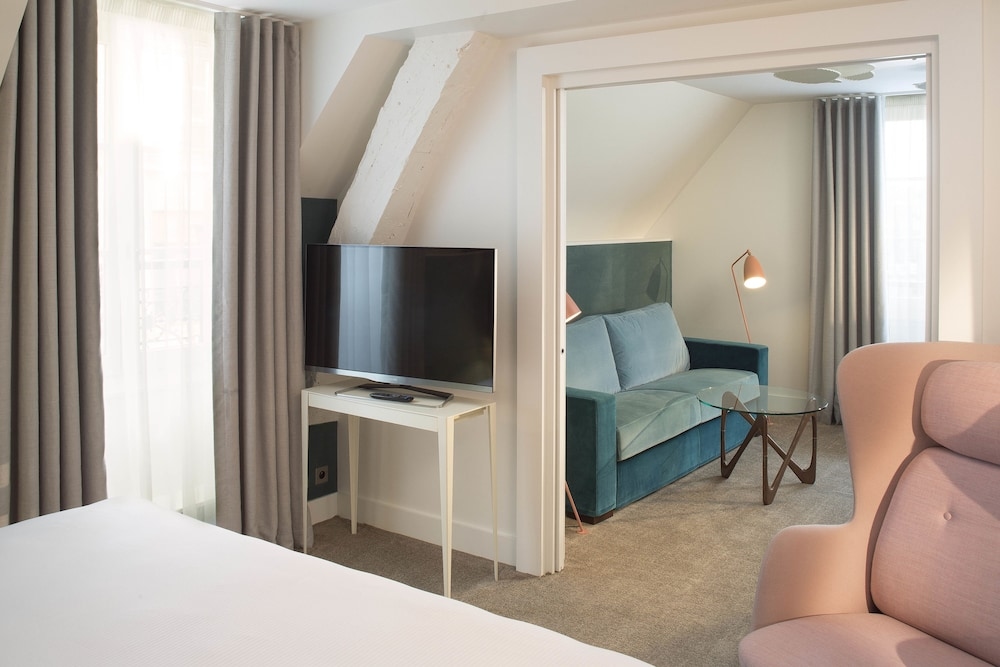 Hôtel Dupond Smith, Paris