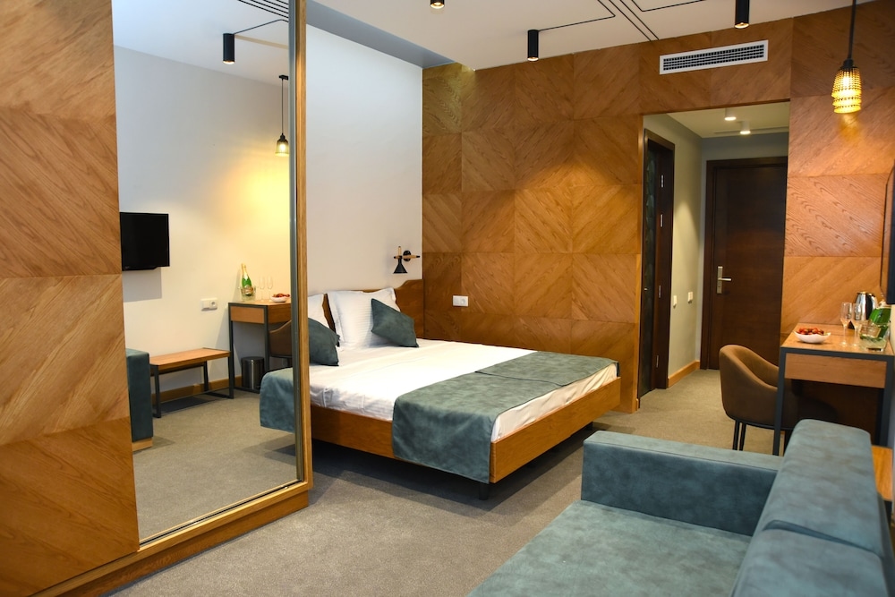 R&R INN hotel, Yerevan
