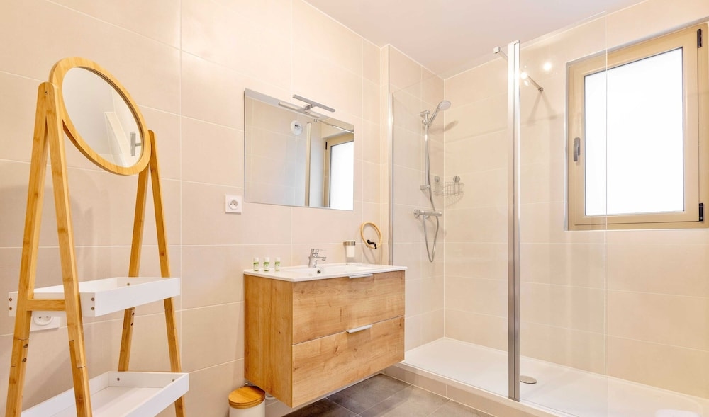 Foto de Cosy Apt With Balcony -6p-proche Disney/paris