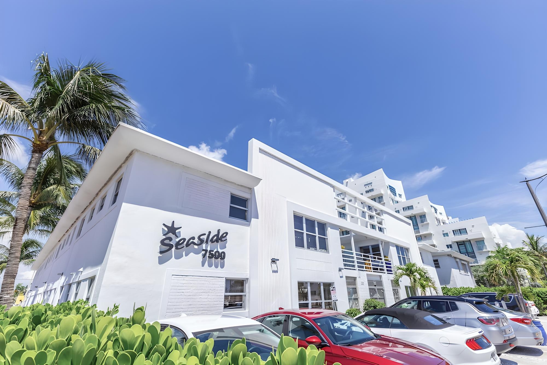 Seaside All Suites Hotel