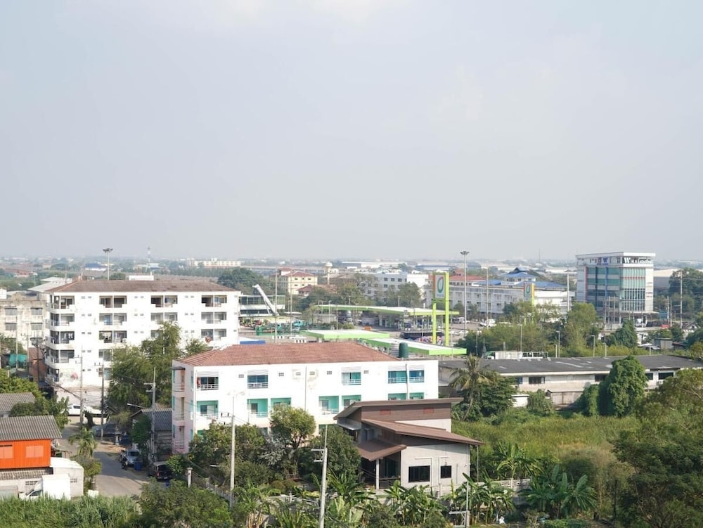 Foto de RoomQuest SPS Hotel and Residence