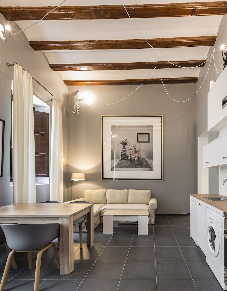 Mon Suites San Nicolas, Valencia