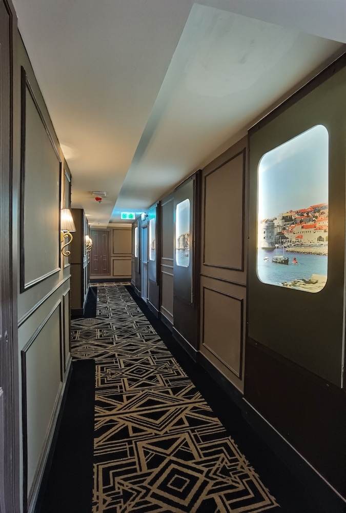 Foto de The Coach Hotel Sukhumvit - Asok BTS Bangkok